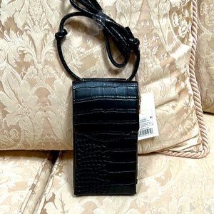Black cross-body cellphone purse - NWT